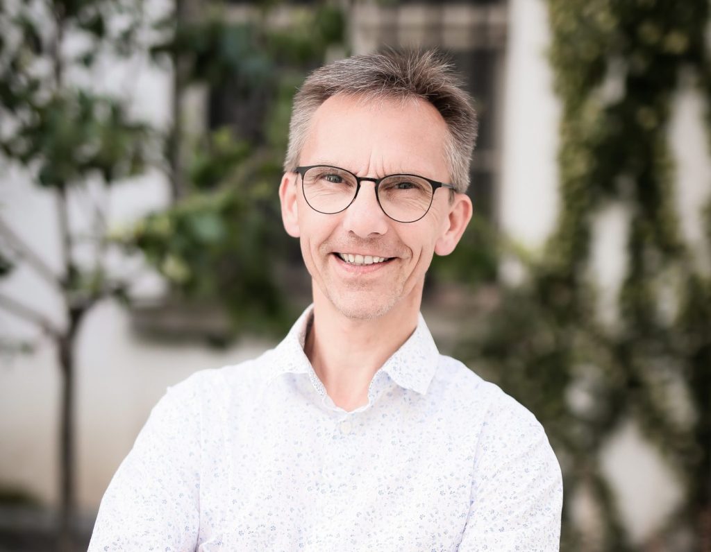 Christophe Brisme - : Nuestro equipo