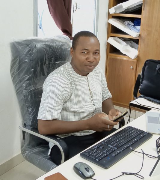 Oumarou Coulibaly 2 534x600 1 - : TROUVER DE NOUVEAUX DÉBOUCHÉS POUR DÉVELOPPER SES VENTES